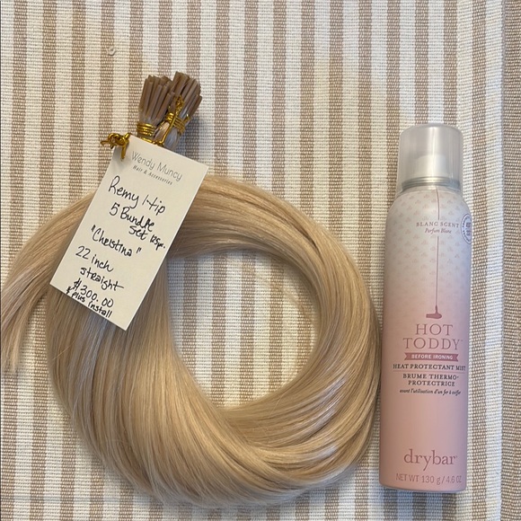 22” straight human hair I-TIP extensions platinum - Picture 1 of 2